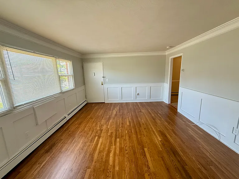 204 Cherry Hill Dr #1B — Photo 2