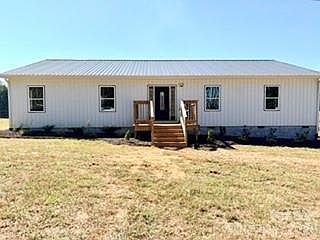 1st image of 550 Dills Rd #9