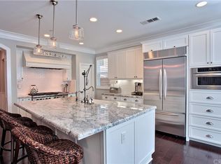 17301 Osterville Ln, Huntington Beach, CA 92649