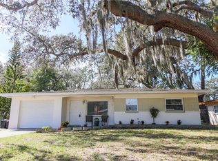 28 Lexington Dr, Dunedin, FL 34698