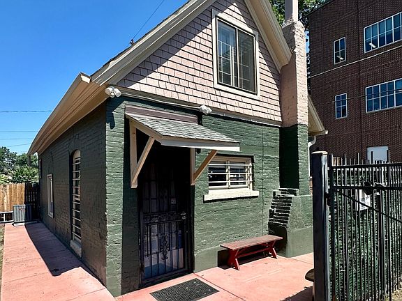 2nd image of 1542 N Williams St #C