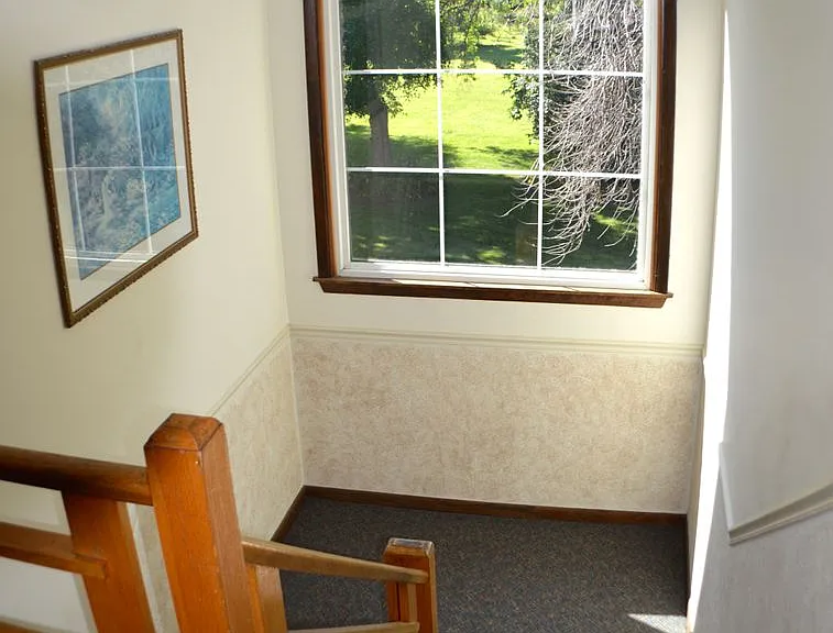 Colonial — Photo 10