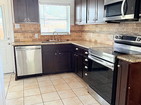 2nd image of 3708 Van Ness Ln