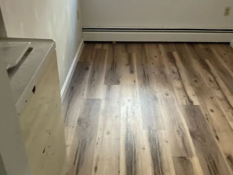 730 Main St — Photo 2