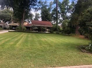 1320 Lavon Ave, Savannah, GA 31406
