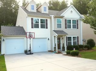 914 Robys Pl, Statesville, NC 28625