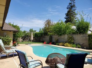 3033 Burgan Ave, Clovis, CA 93611