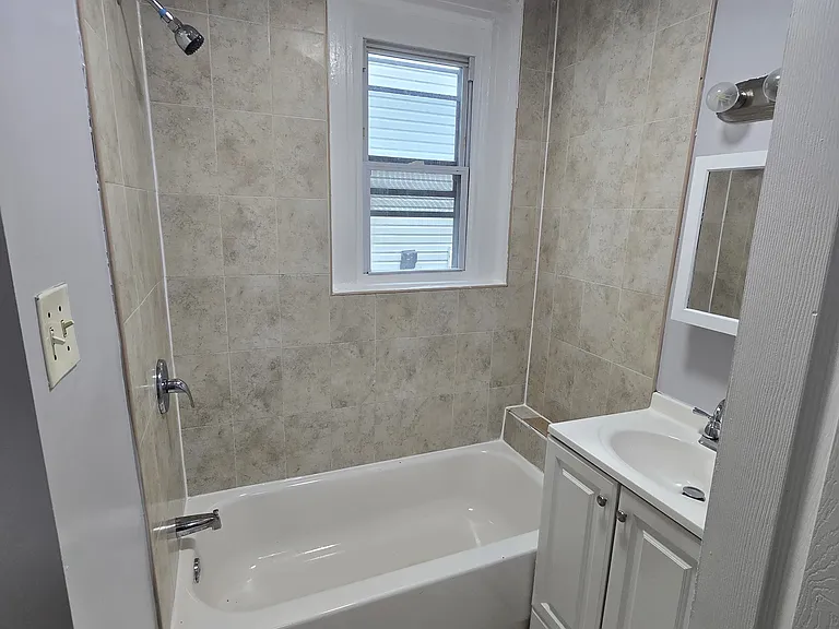 272 Clinton Pl #1 — Photo 7