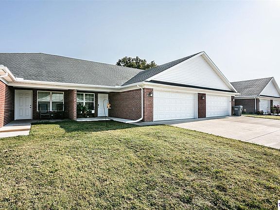 3rd image of 6721 Eagle Wood Dr