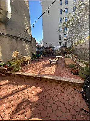 Rented by Owner | media 3