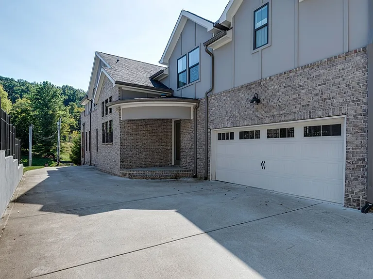118 Cheekwood Ter — Photo 29