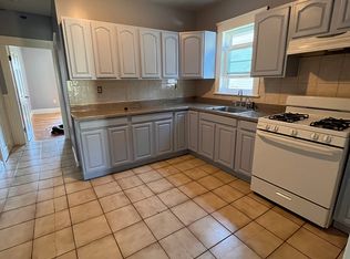 29 Oberlin St #11, Worcester, MA 01610