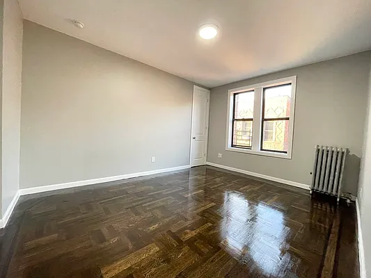 Rented by Bruma Realty LLC | media 8