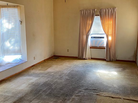 3rd image of 566 Ouachita Ave #18