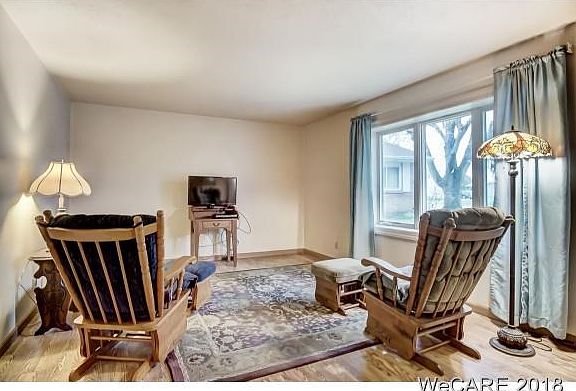 4th image of 306 Fenway Dr