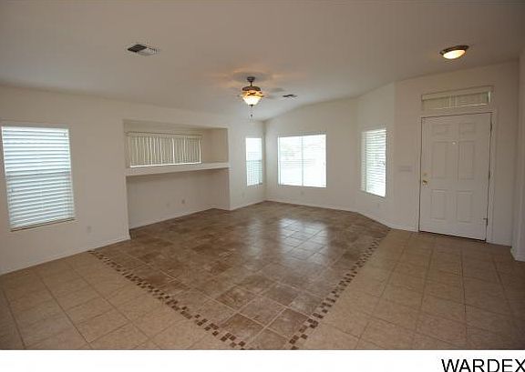 5th image of 3048 Milano Dr