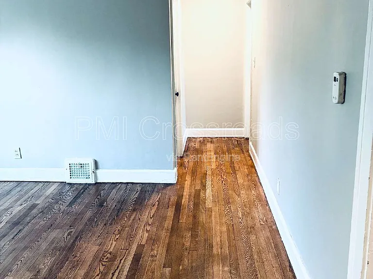 9709 Loretta Ave #7 — Photo 11