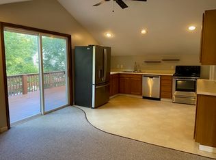 258 High St APT 2, Lockport, NY 14094