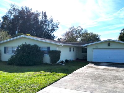 1195 Country Gardens Lane, Fort Pierce, FL, 34982