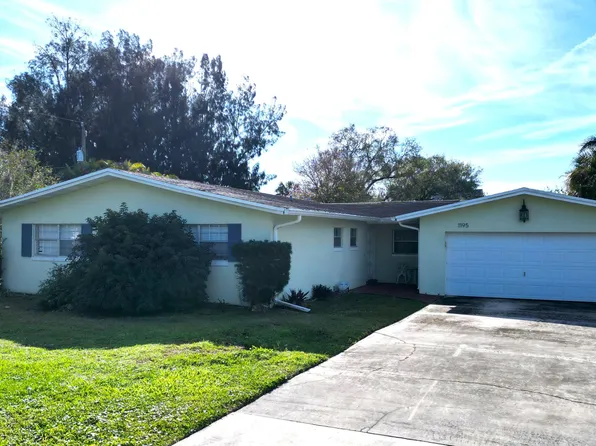1195 Country Gardens Lane, Fort Pierce, FL 34982