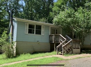 6420 Carters Run Rd, Marshall, VA 20115