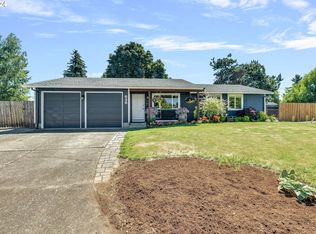 636 Hartke Loop, Oregon City, OR 97045