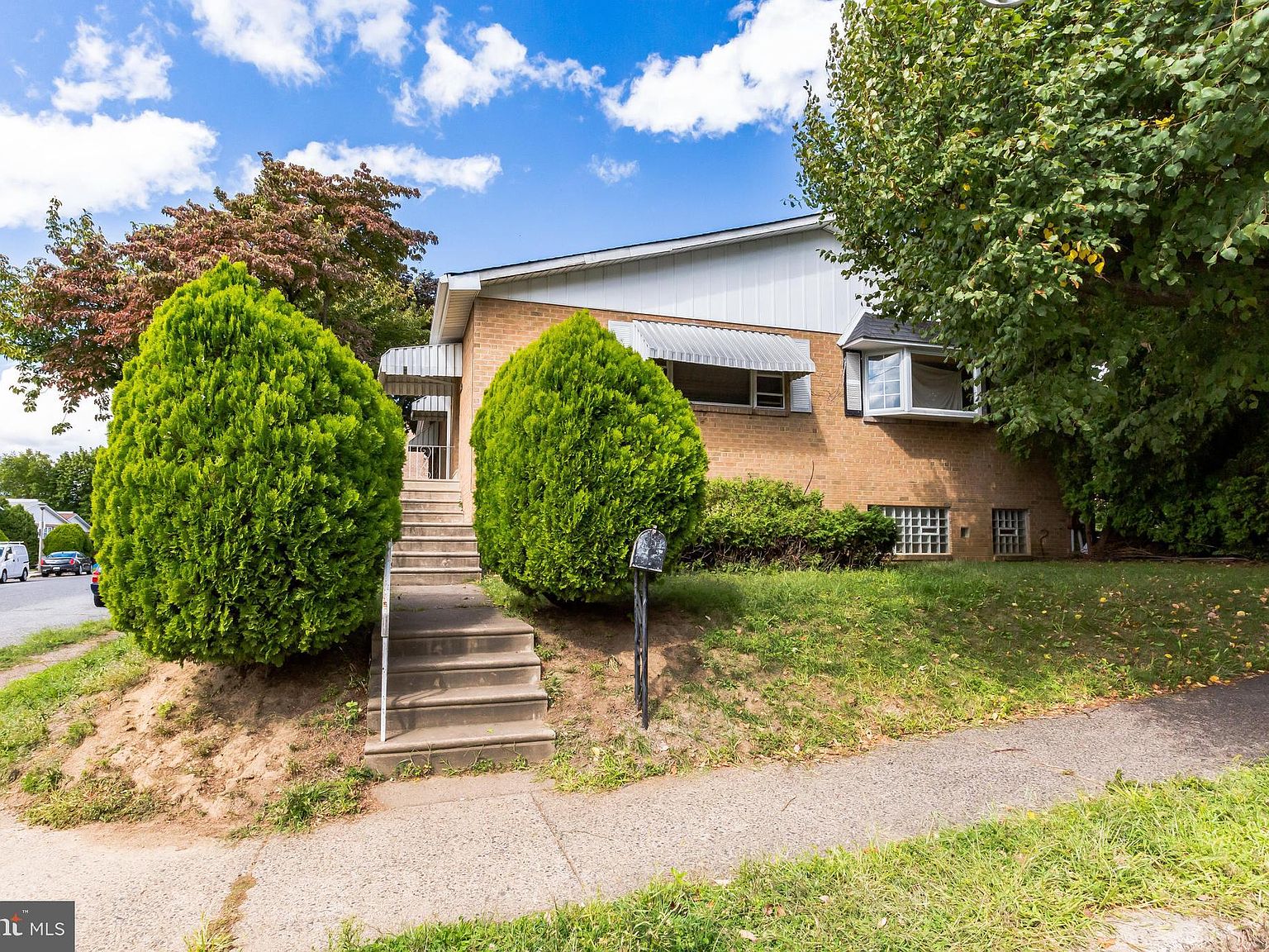 9242 Old Newtown Rd, Philadelphia, PA 19115 Zillow