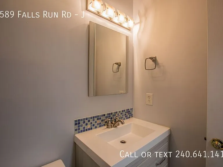 8589 Falls Run Rd #J — Photo 21