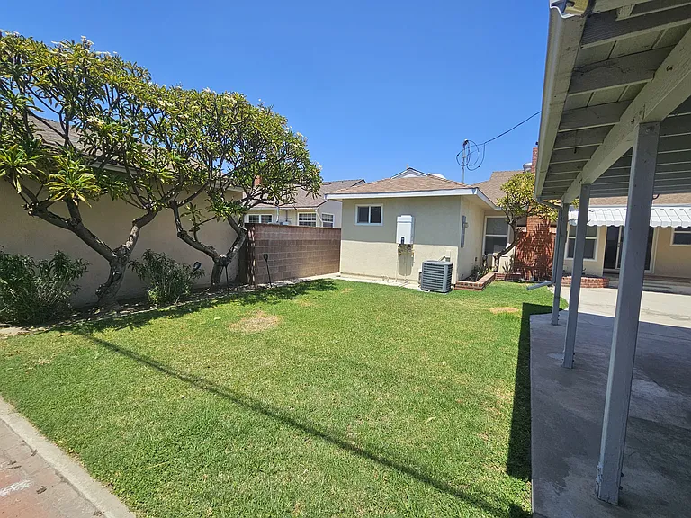 7618 Cleargrove Dr — Photo 29