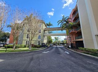 1640 Presidential Way #403, West Palm Beach, FL 33401