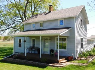 2763 Riverside Rd, Benton Harbor, MI 49022