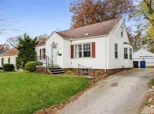 2116 38th St, Des Moines, IA 50310