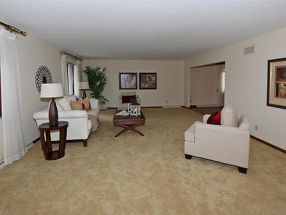 3rd image of 2234 January Ave