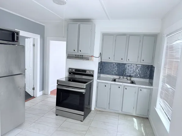 582 Eastern Ave #1, Lynn, MA 01902