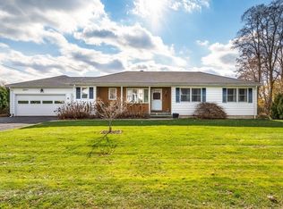 15 Lyman St, Easthampton, MA 01027