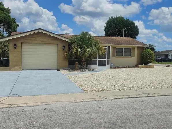 3309 Primrose Dr, Holiday, FL 34691