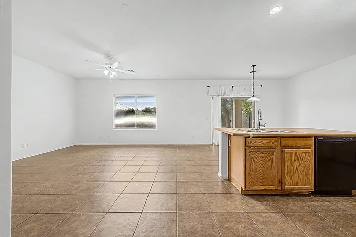 14165 W Crocus Dr — Photo 16