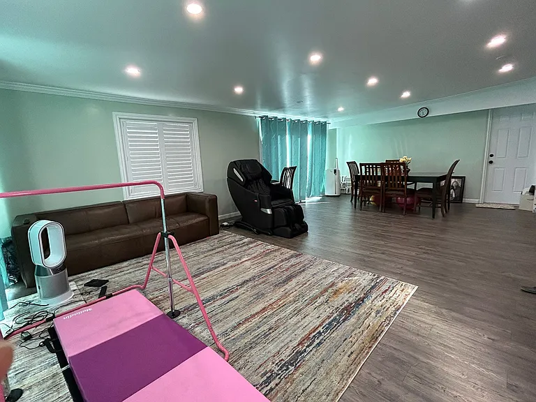 5259 Meridian Ave — Photo 22