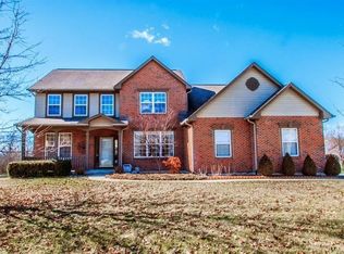 5 Clay Manor Ct, Springboro, OH 45066