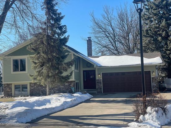 13385 85th Ave N, Maple Grove, MN 55369