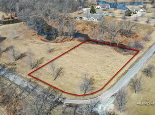 0 Oaktrail Dr, Brighton, IL 62012