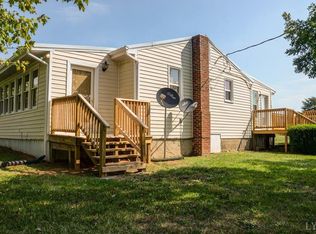 1866 Mob Creek Rd, Bedford, VA 24523