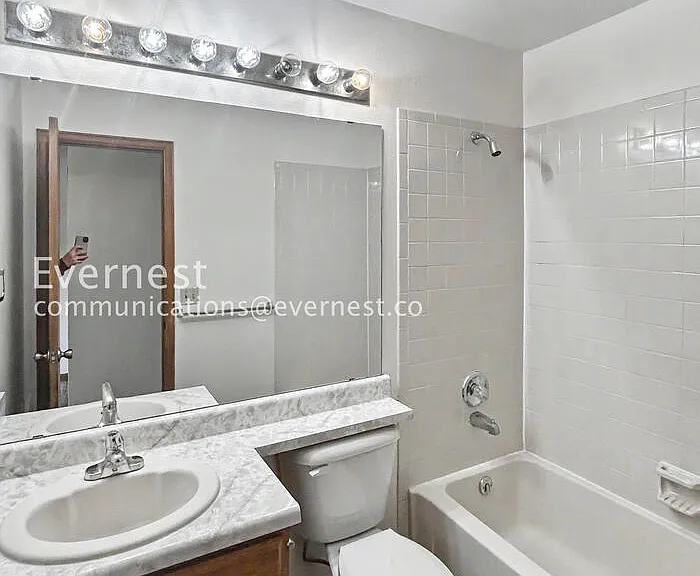 4930 Sprangler Dr — Photo 24