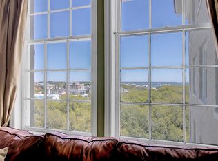 1 King St APT 604, Charleston, SC 29401