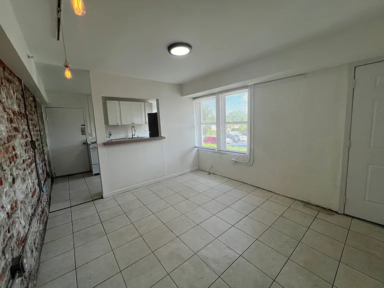 4211 Parker Ave #4 — Photo 7