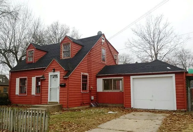 1904 Grenshaw St photo 1