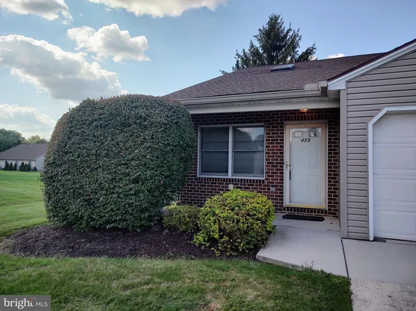 429 Dogwood Ct, Carlisle, PA 17013