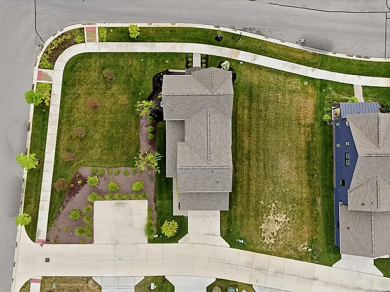 17362 Ackerson Blvd — Photo 40
