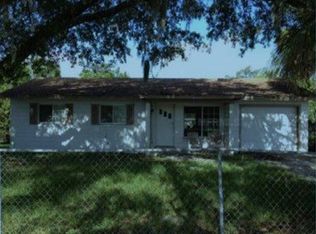712 S Amelia Ave, Deland, FL 32724