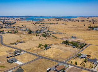 2846 Village Dr, Ione, CA 95640